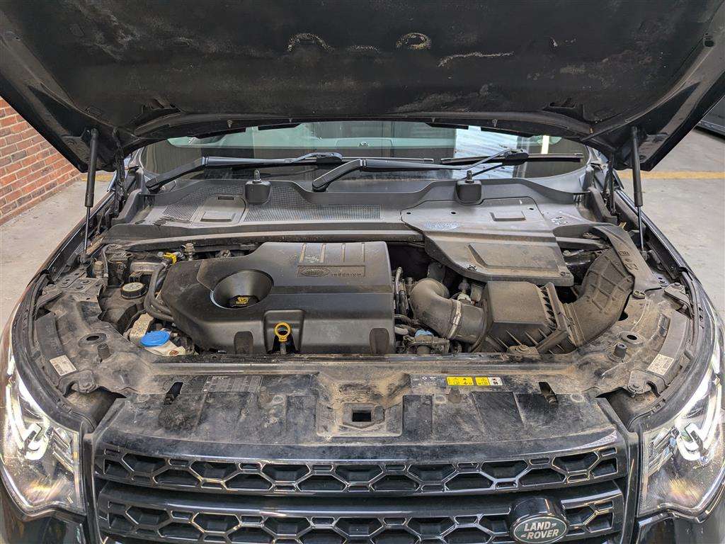 <p>2016 LAND ROVER DISCO-Y SPORT LUXURY HSE</p>