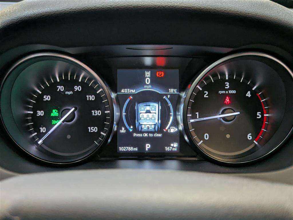 <p>2016 LAND ROVER DISCO-Y SPORT LUXURY HSE</p>