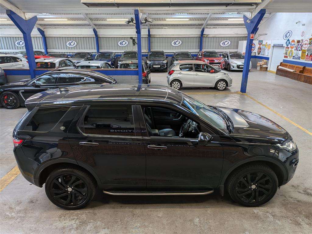 <p>2016 LAND ROVER DISCO-Y SPORT LUXURY HSE</p>