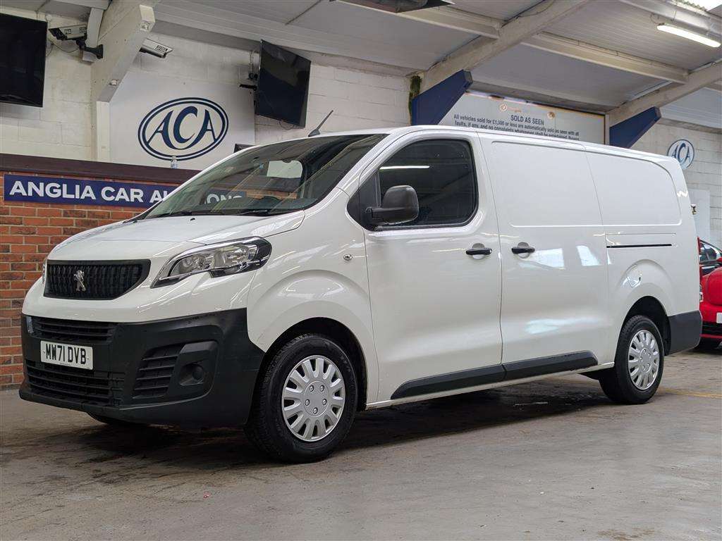 <p>2021 PEUGEOT EXPERT PROF PREMIUM L2 B-</p>