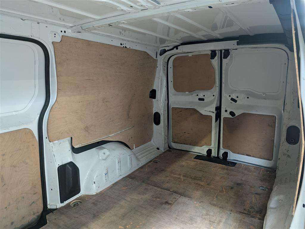 <p>2021 PEUGEOT EXPERT PROF PREMIUM L2 B-</p>