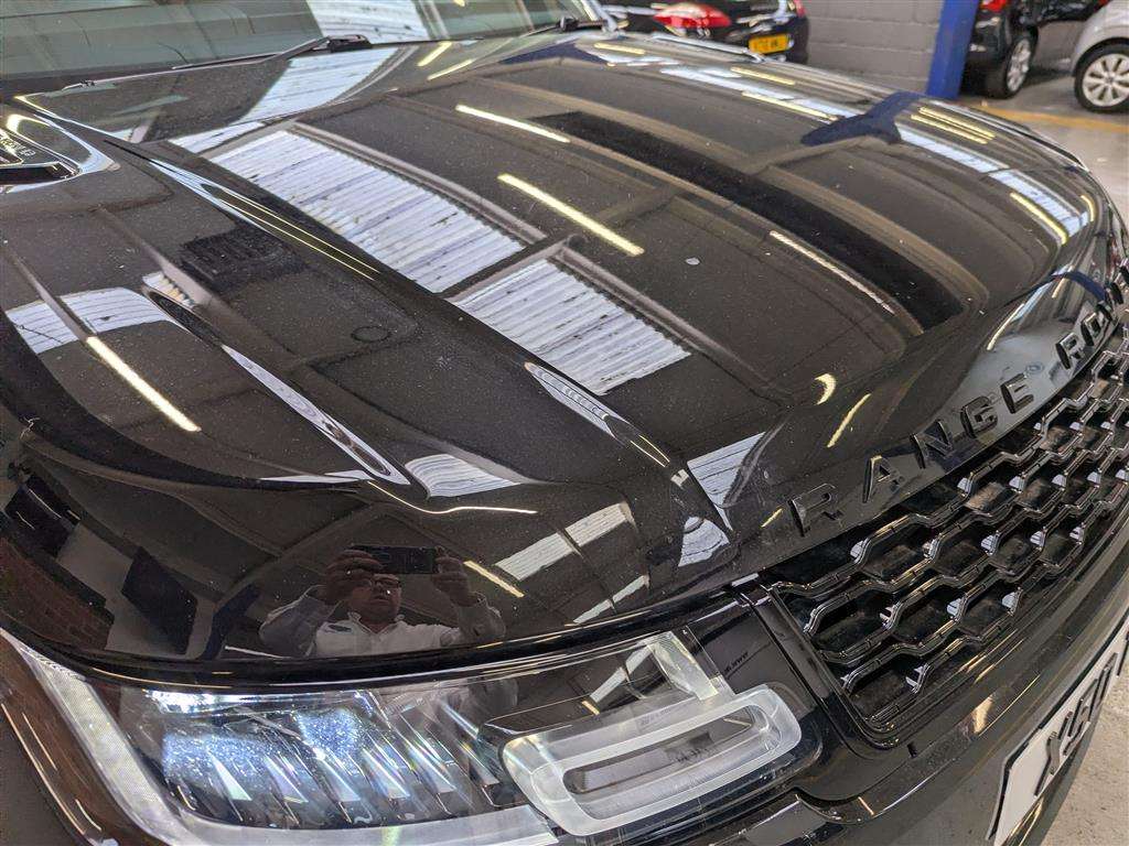 <p>2014 LAND ROVER RANGE ROVER SPORT SE TDV6</p>