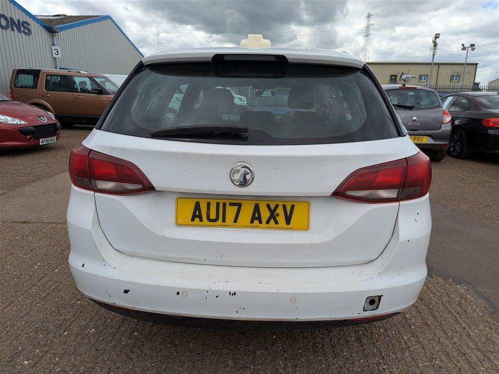<p>2017 VAUXHALL ASTRA CDTI</p>