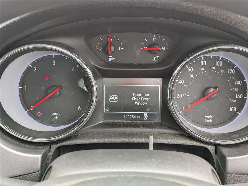 <p>2017 VAUXHALL ASTRA CDTI</p>