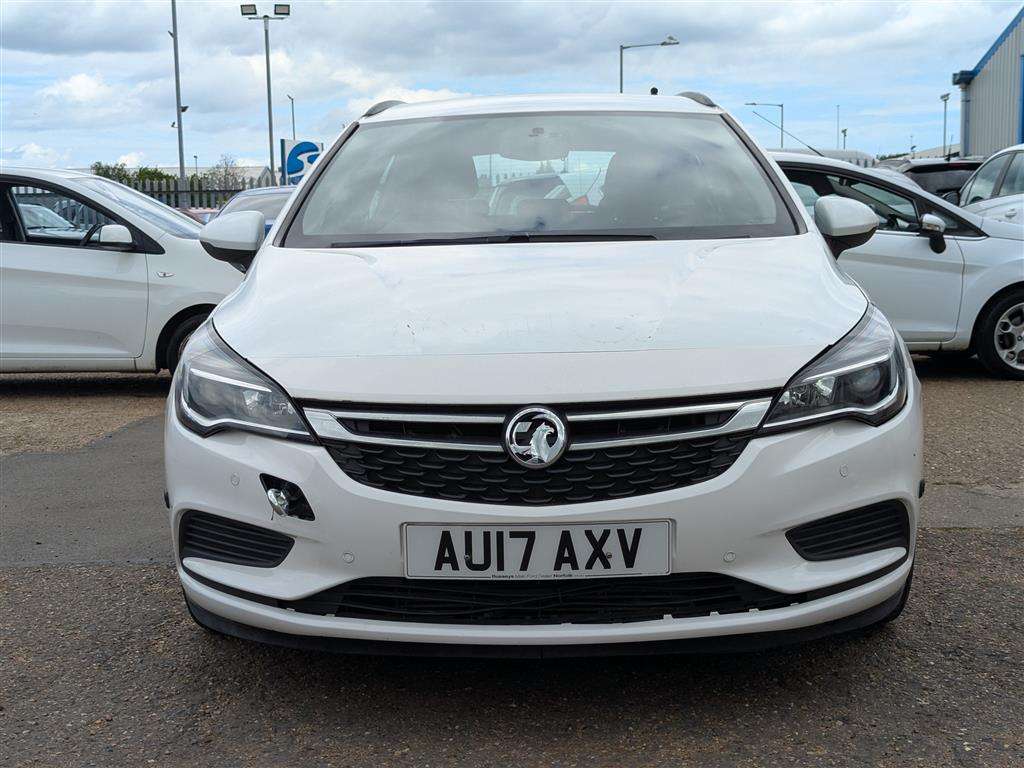 <p>2017 VAUXHALL ASTRA CDTI</p>