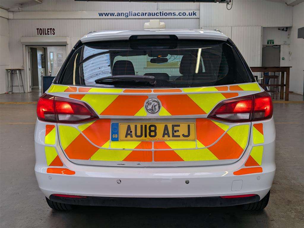 <p>2018 VAUXHALL ASTRA CDTI S/S</p>