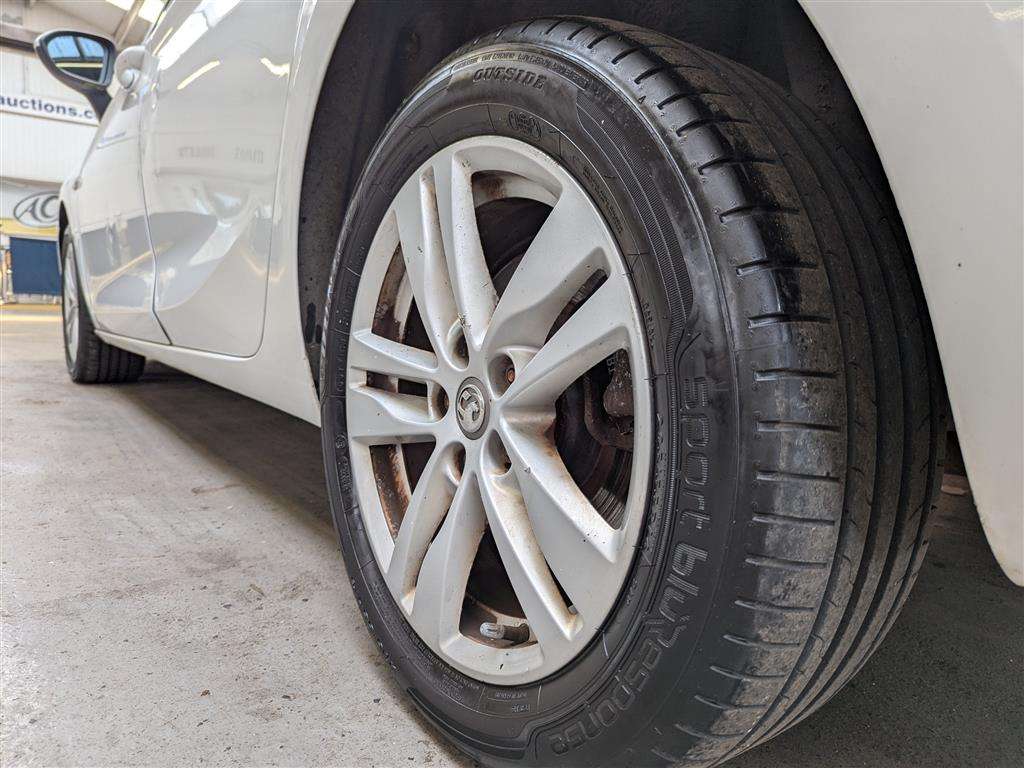 <p>2018 VAUXHALL ASTRA CDTI S/S</p>