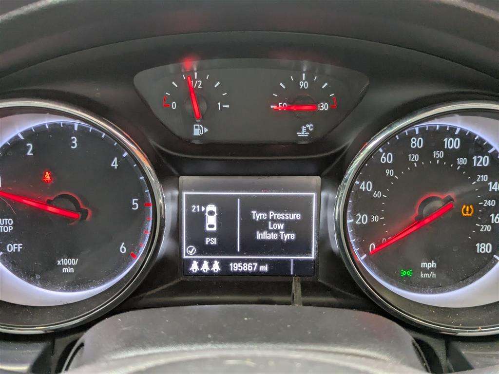 <p>2018 VAUXHALL ASTRA CDTI S/S</p>