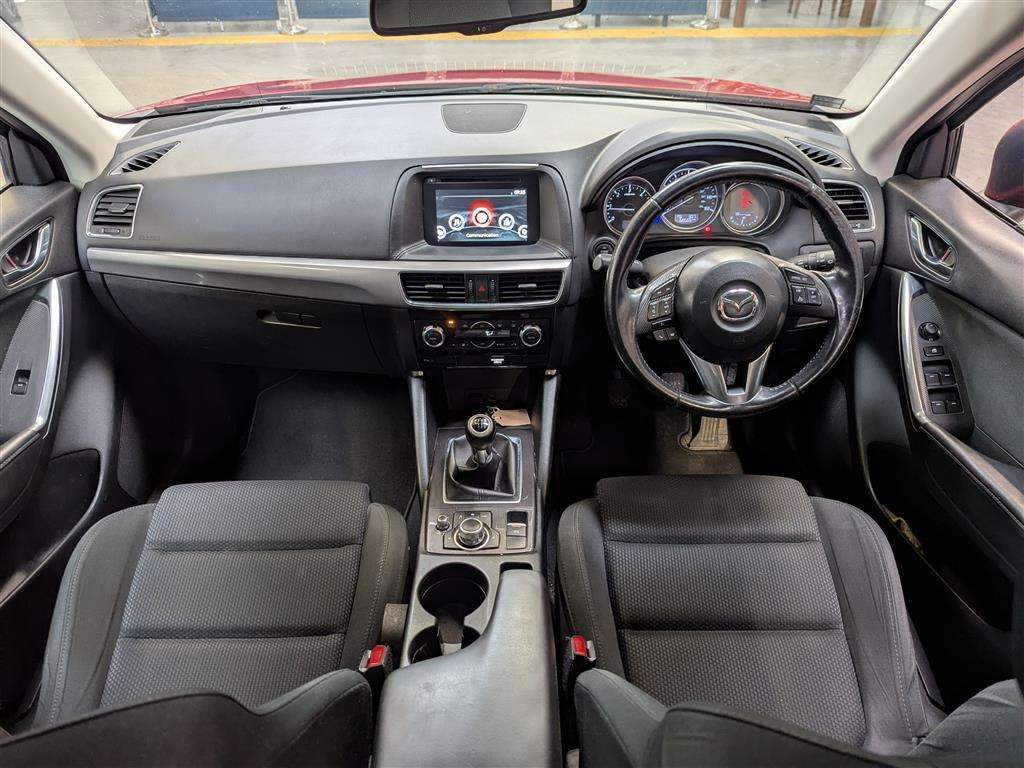 <p>2017 MAZDA CX-5 SE-L D NAV</p>