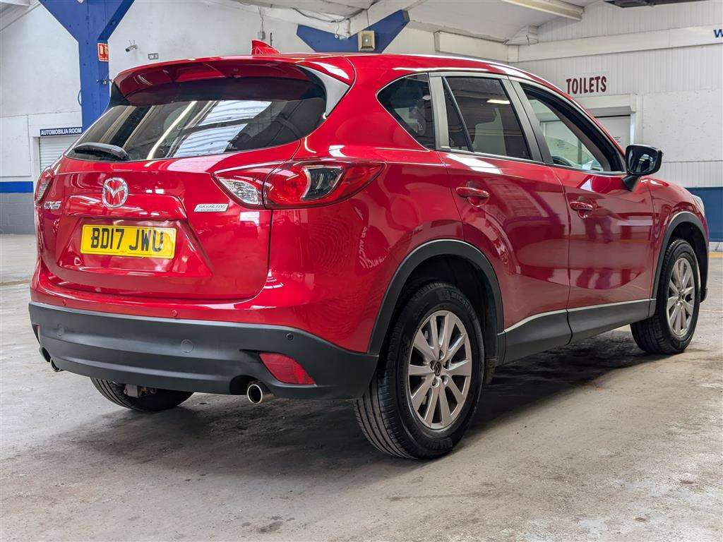 <p>2017 MAZDA CX-5 SE-L D NAV</p>