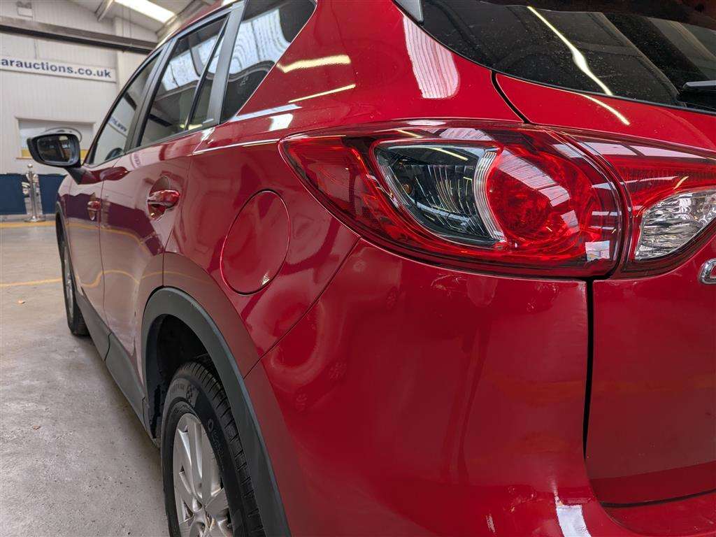 <p>2017 MAZDA CX-5 SE-L D NAV</p>