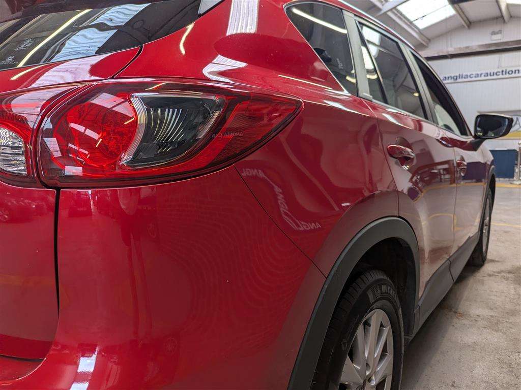 <p>2017 MAZDA CX-5 SE-L D NAV</p>