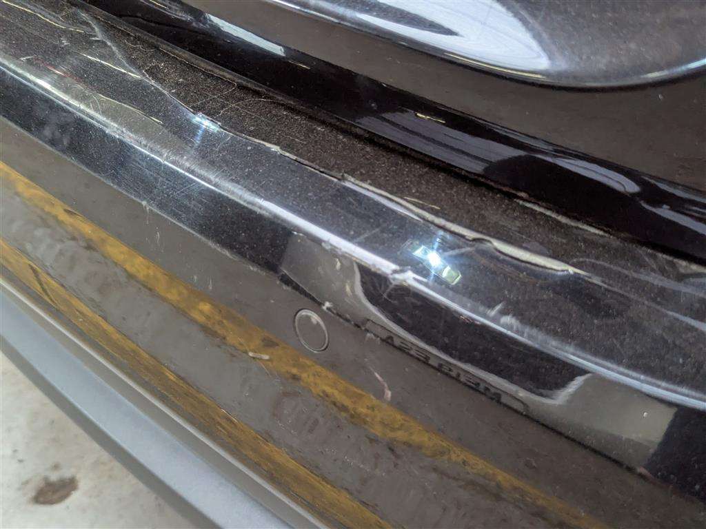 <p>2015 JAGUAR XE SE D</p>