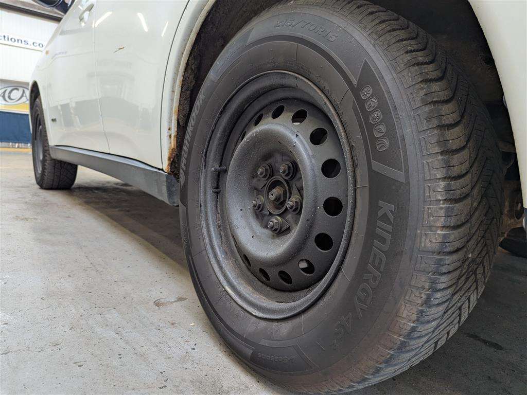 <p>2013 MITSUBISHI OUTLANDER GX 1 4WORK DI-D</p>