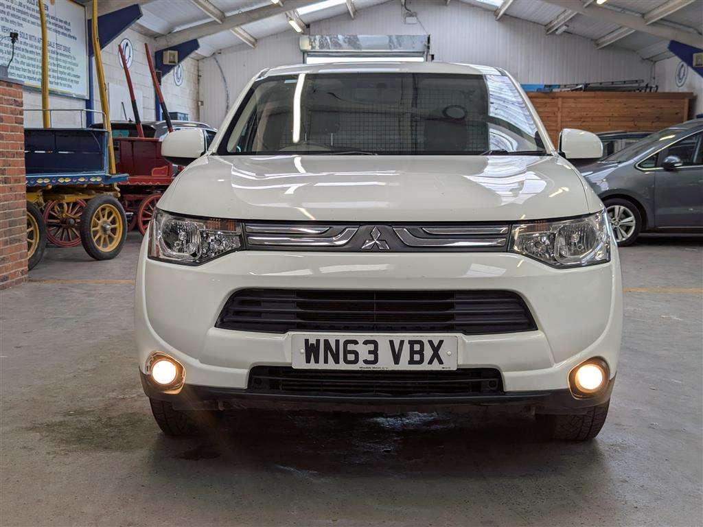 <p>2013 MITSUBISHI OUTLANDER GX 1 4WORK DI-D</p>