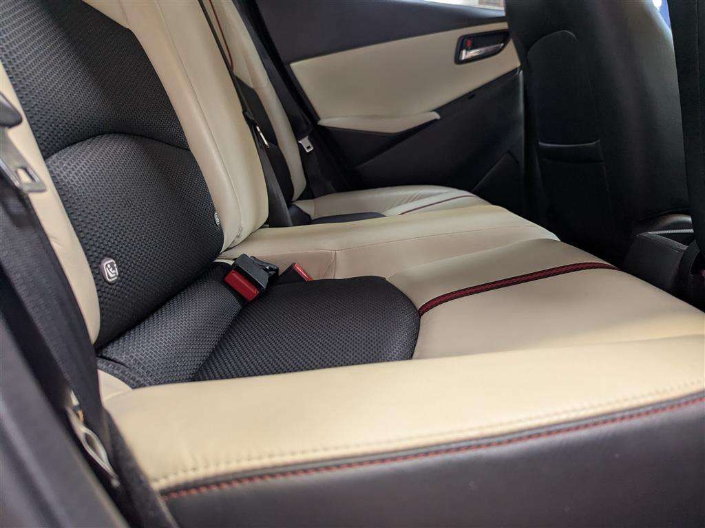 <p>2015 MAZDA 2 SPORT NAV</p>