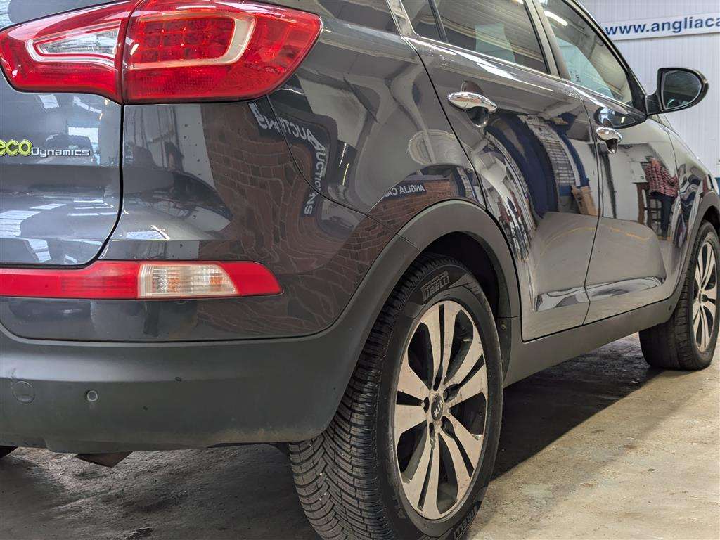 <p>2013 KIA SPORTAGE 3 CRDI</p>