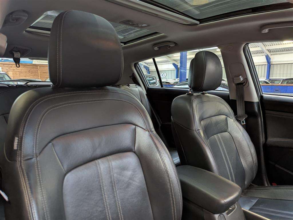 <p>2013 KIA SPORTAGE 3 CRDI</p>