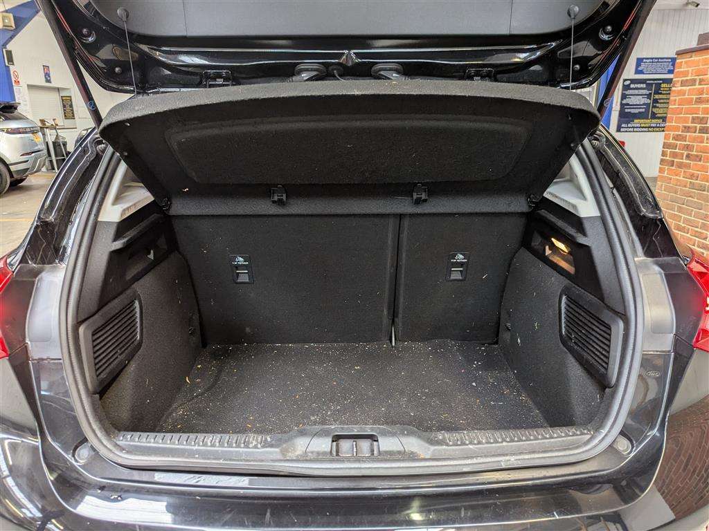 <p>2022 FORD FOCUS TITANIUM X EDITION</p>