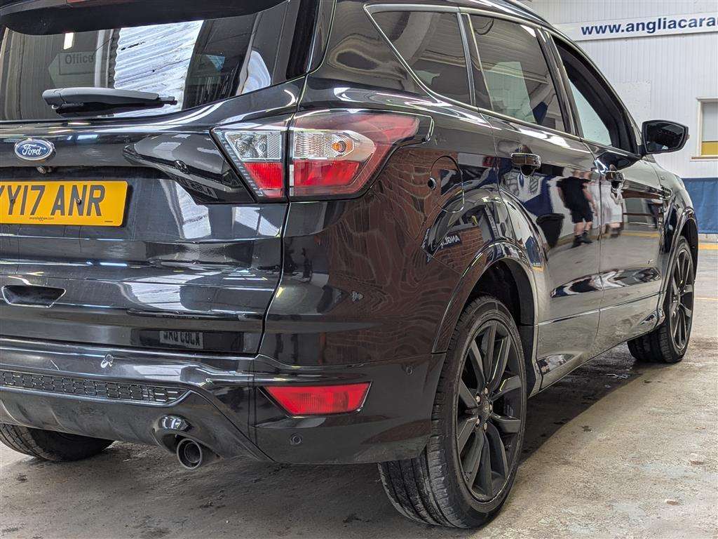 <p>2017 FORD KUGA ST-LINE X TDCI 4X4</p>