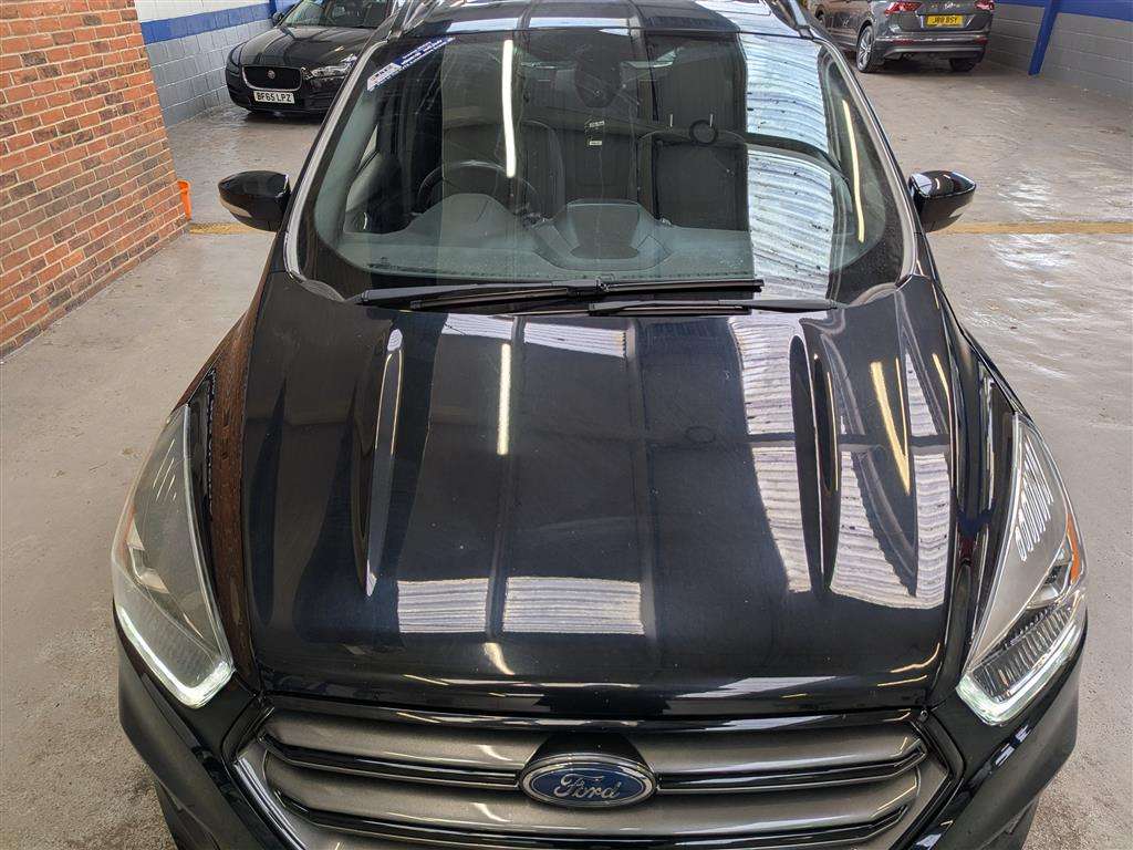 <p>2017 FORD KUGA ST-LINE X TDCI 4X4</p>