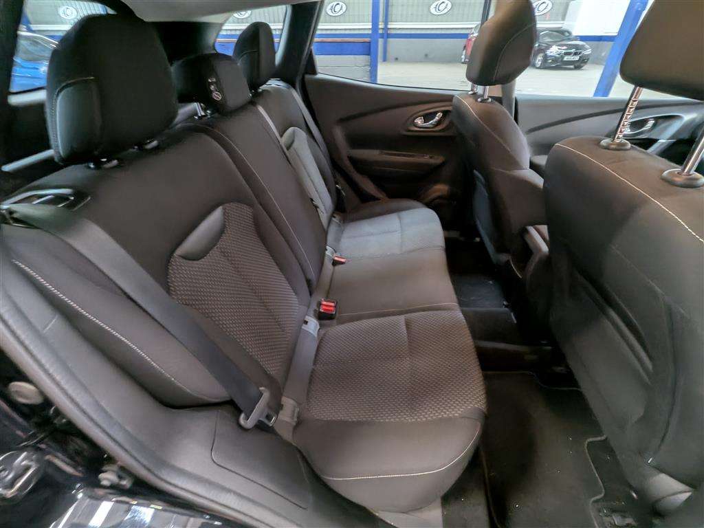 <p>2017 RENAULT KADJAR DYNAMIQUE NAV DCI</p>