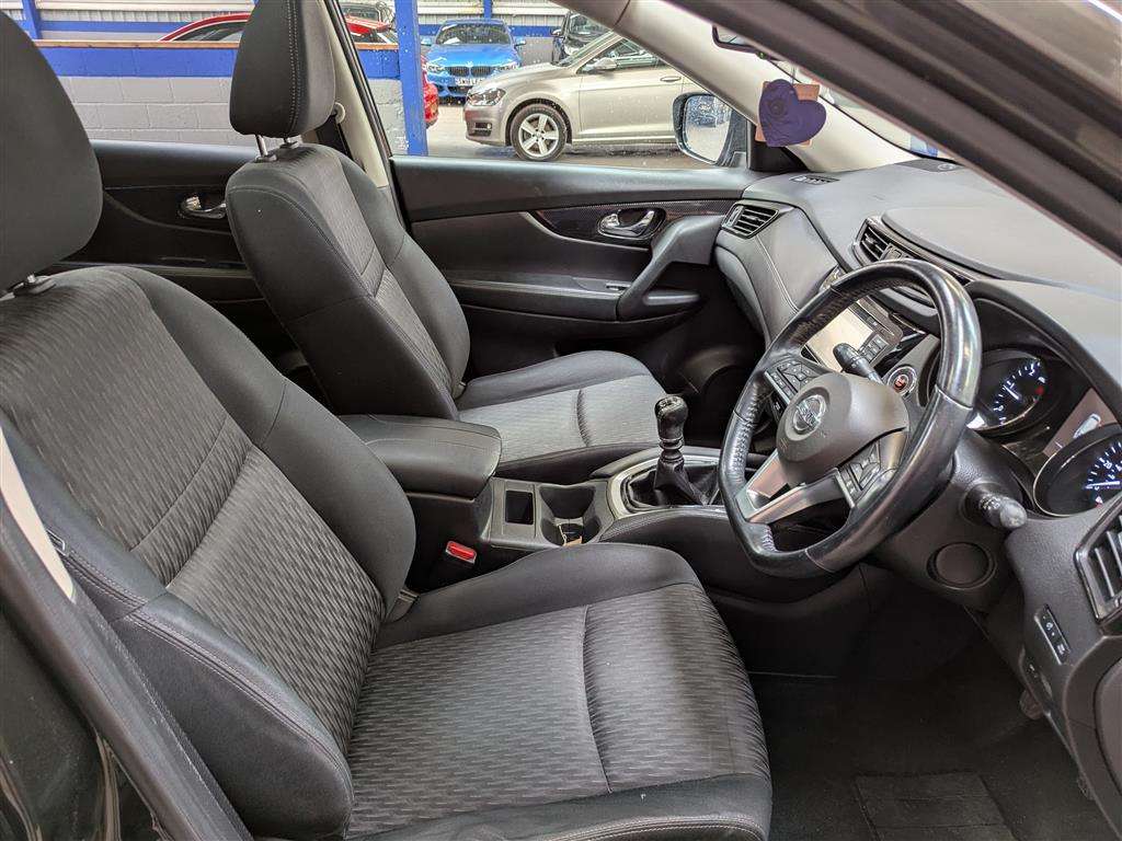 <p>2018 NISSAN X-TRAIL N-CONNECTA DCI</p>