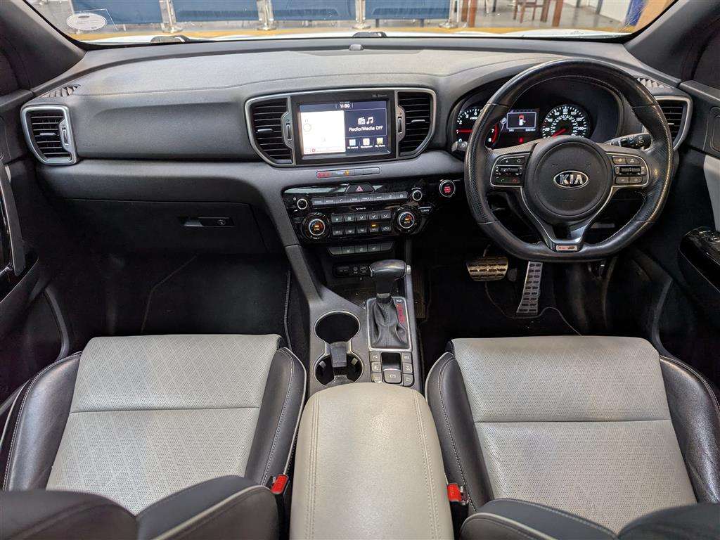 <p>2017 KIA SPORTAGE GT-LINE S S-A</p>