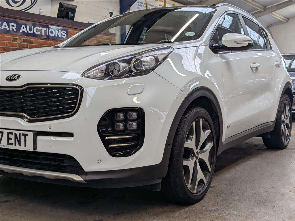 <p>2017 KIA SPORTAGE GT-LINE S S-A</p>