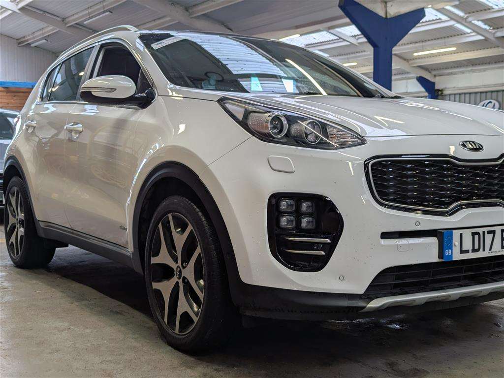 <p>2017 KIA SPORTAGE GT-LINE S S-A</p>