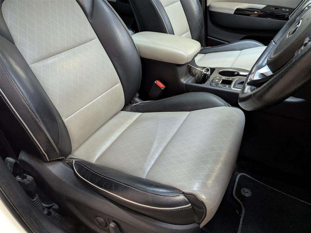 <p>2017 KIA SPORTAGE GT-LINE S S-A</p>