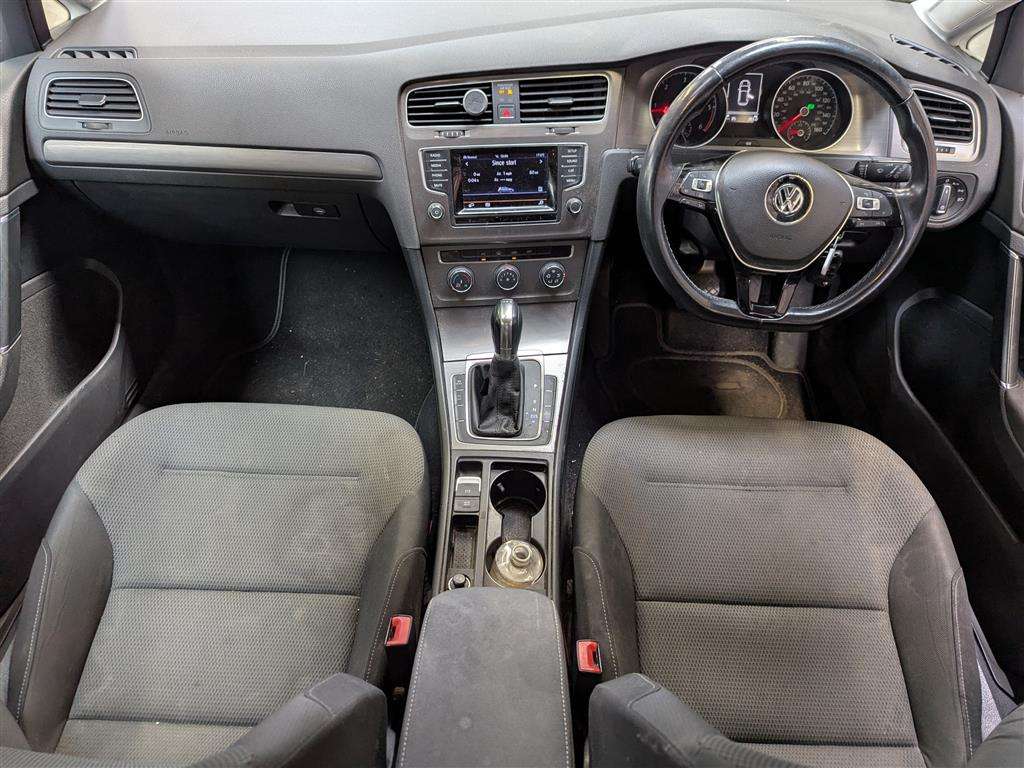 <p>2013 VOLKSWAGEN GOLF SE BLUEMOTION TECH T</p>