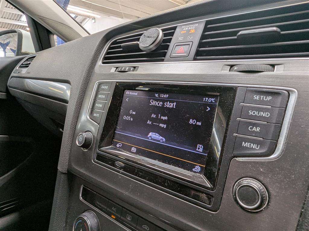 <p>2013 VOLKSWAGEN GOLF SE BLUEMOTION TECH T</p>