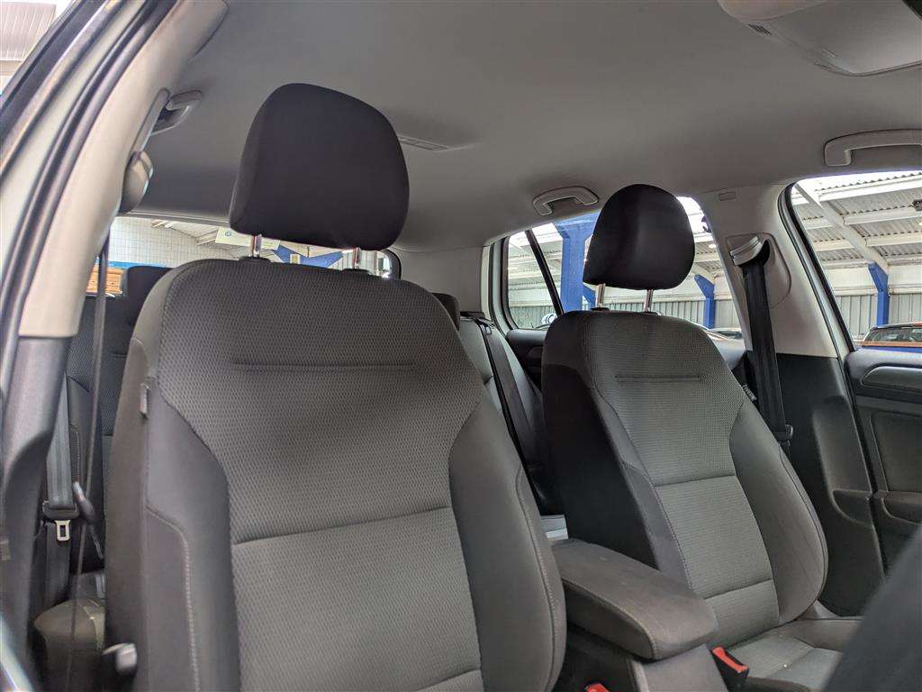 <p>2013 VOLKSWAGEN GOLF SE BLUEMOTION TECH T</p>