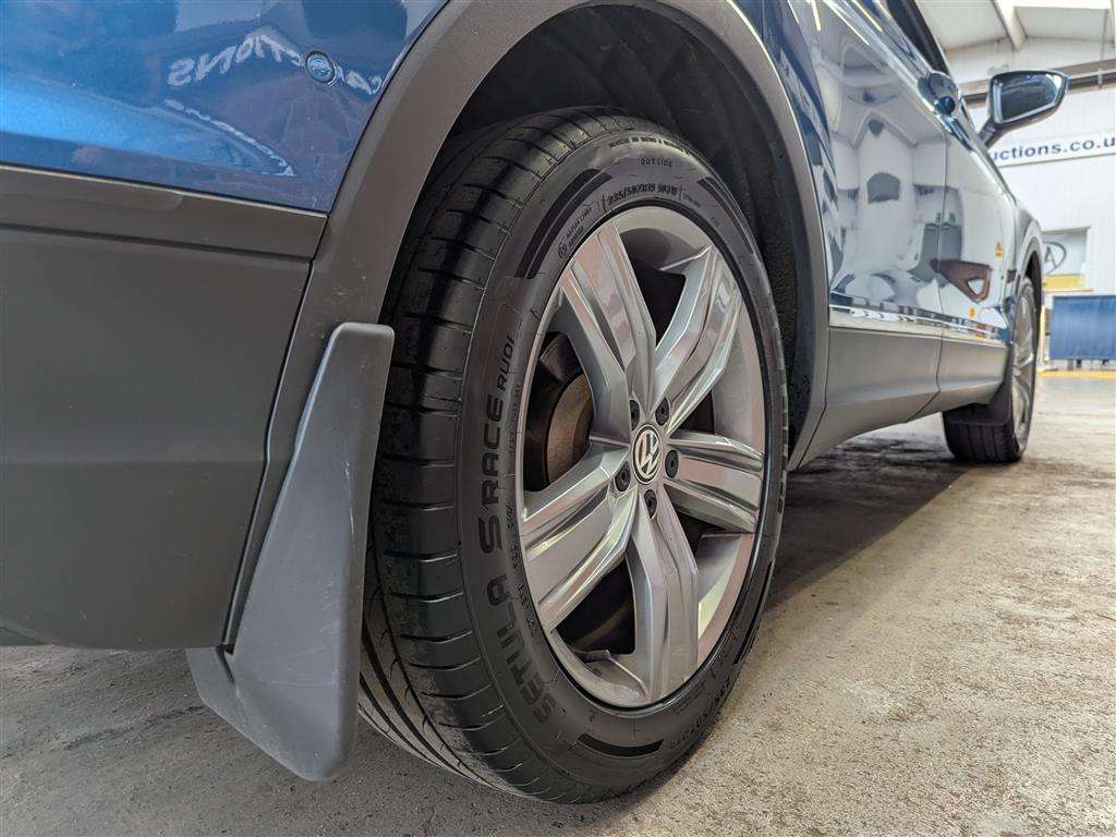 <p>2019 VOLKSWAGEN TIGUAN MATCH TSI EVO</p>