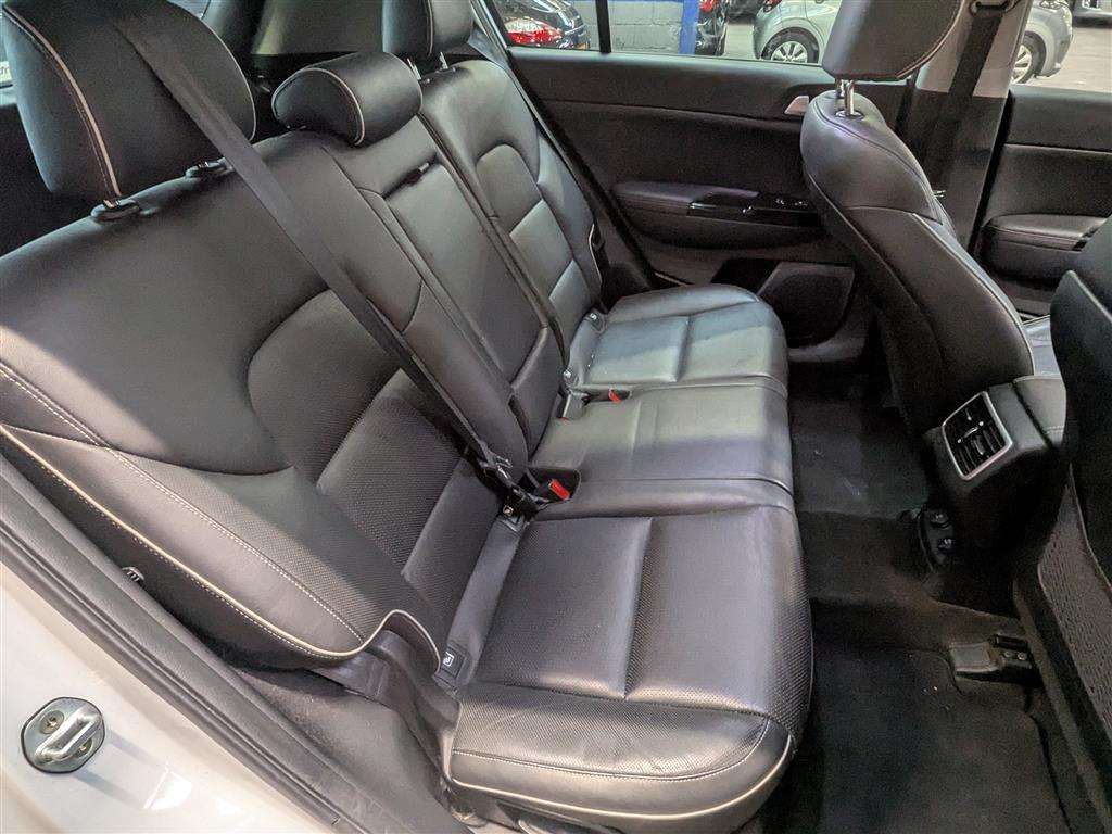 <p>2016 KIA SPORTAGE 4 CRDI ISG</p>