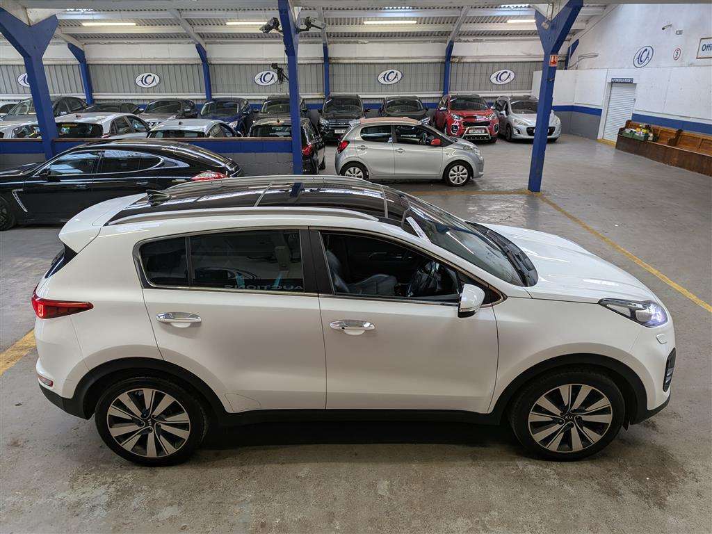 <p>2016 KIA SPORTAGE 4 CRDI ISG</p>