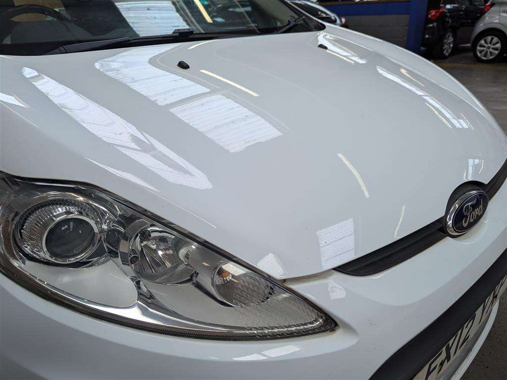 <p>2012 FORD FIESTA ZETEC</p>