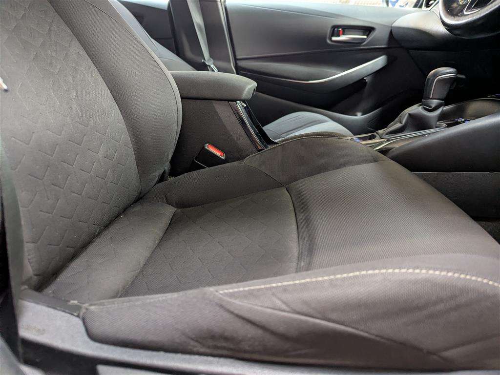 <p>2020 TOYOTA COROLLA ICON HEV CVT</p>