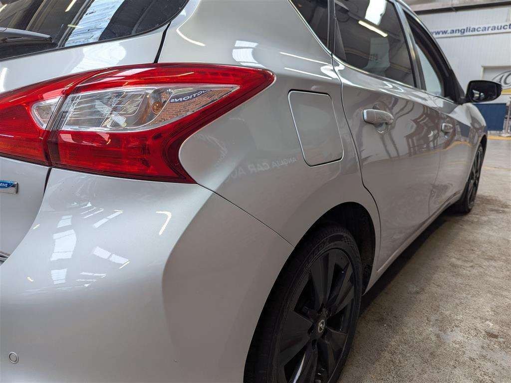 <p>2016 NISSAN PULSAR N-TEC DCI</p>