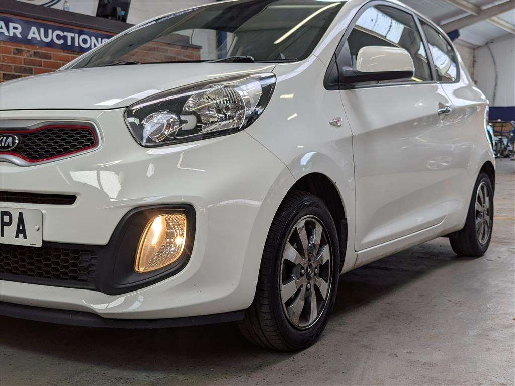 <p>2014 KIA PICANTO VR7</p>