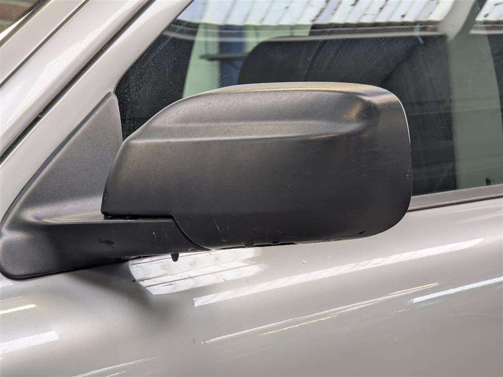 <p>2005 VOLVO XC70 D SE</p>