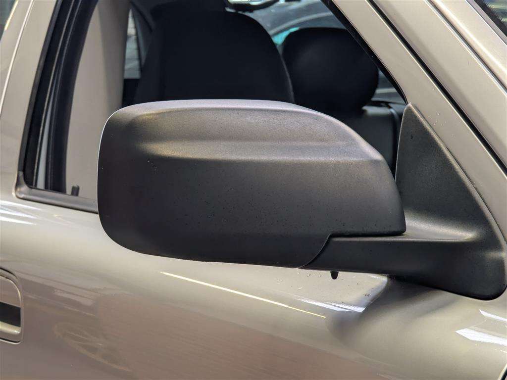 <p>2005 VOLVO XC70 D SE</p>