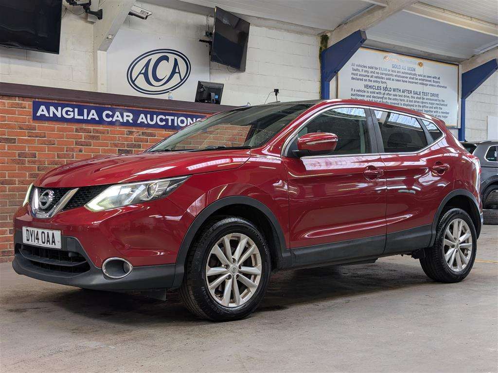 <p>2014 NISSAN QASHQAI ACENTA PREMIUM DC</p>