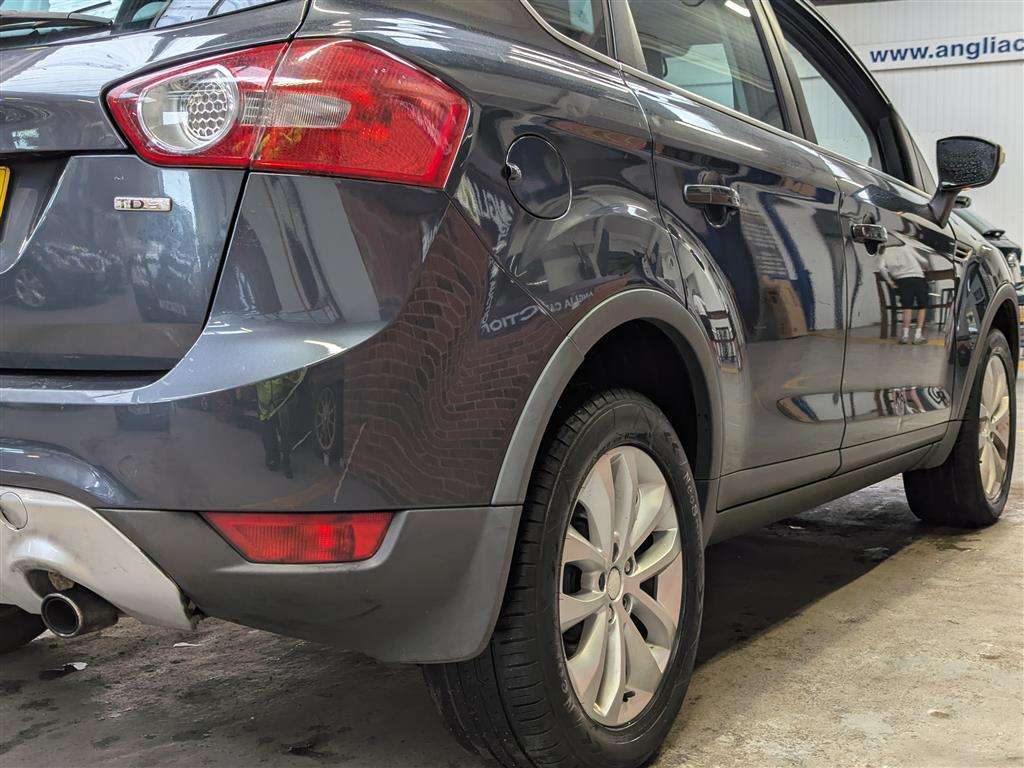 <p>2009 FORD KUGA TITANIUM TDCI</p>