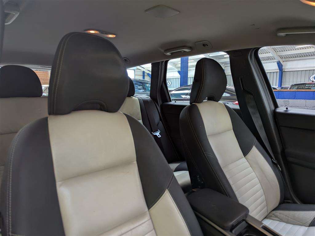 <p>2008 VOLVO V50 SE D</p>
