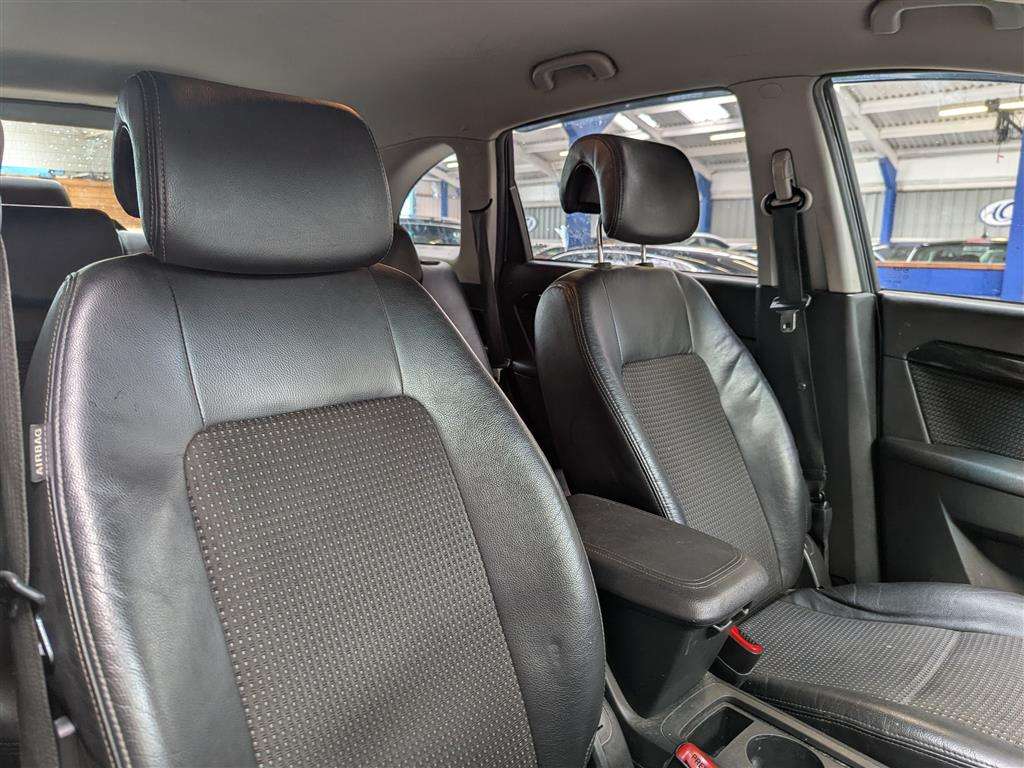 <p>2011 CHEVROLET CAPTIVA LT VCDI</p>