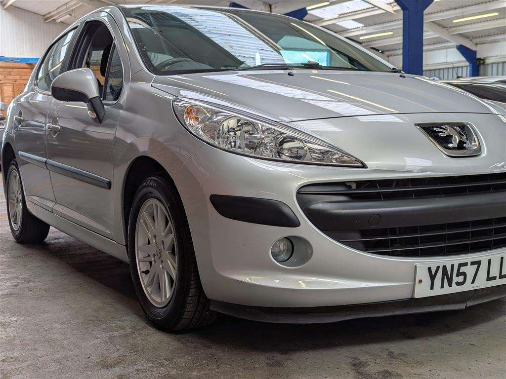 <p>2007 PEUGEOT 207 S</p>