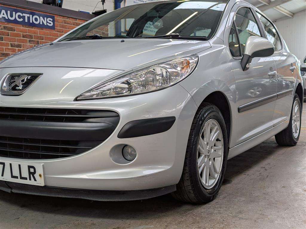 <p>2007 PEUGEOT 207 S</p>