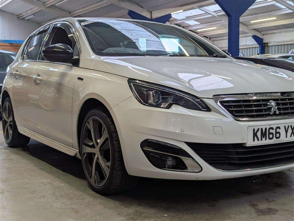<p>2016 PEUGEOT 308 GT LINE HDI BLUE S/S</p>